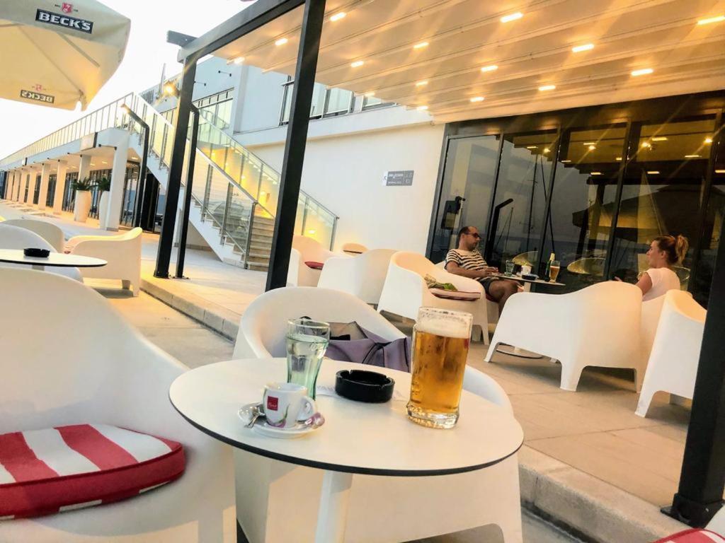 Sunset Apartman Novi Vinodolski Bagian luar foto